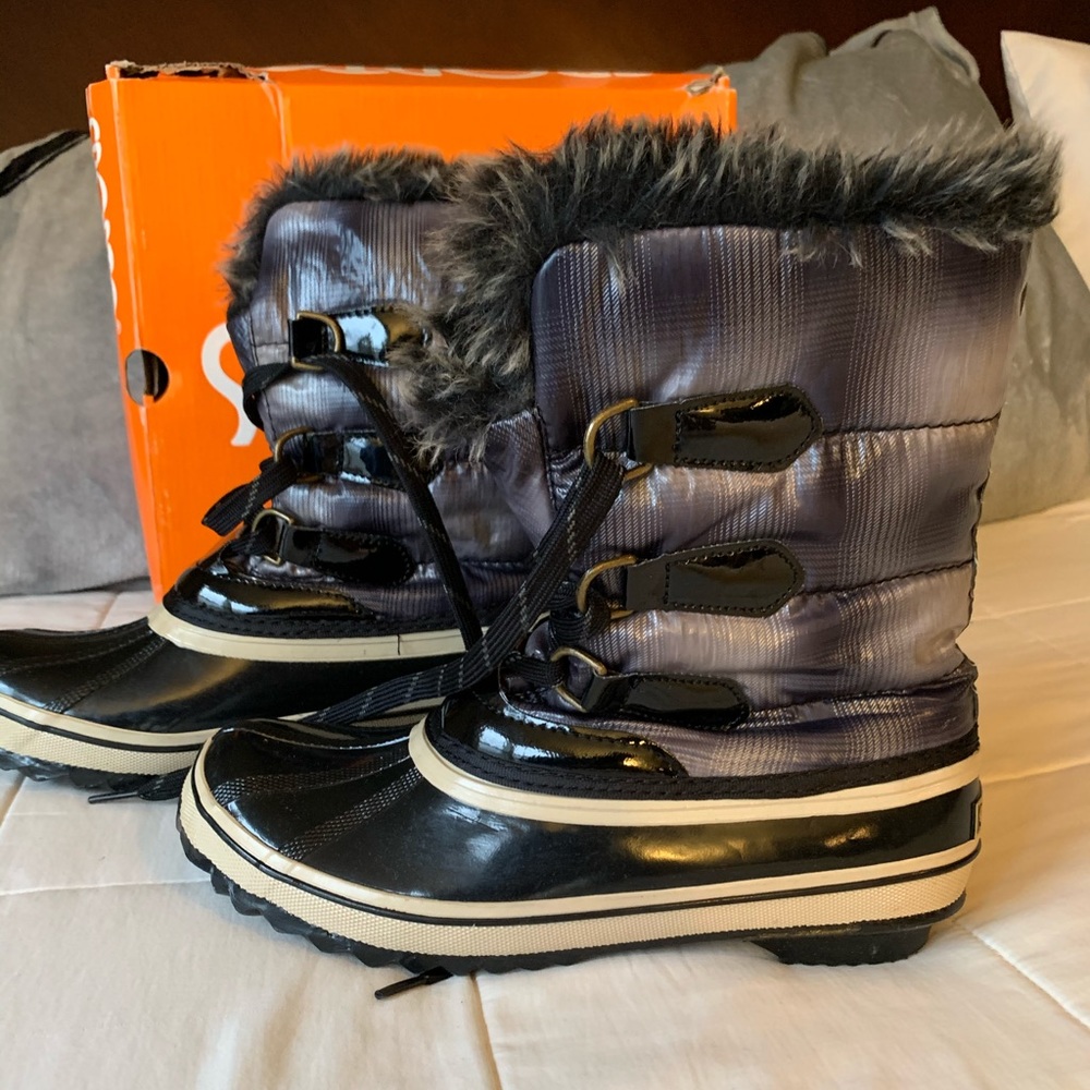 Sporto women’s winter boots size 9